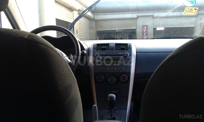 Toyota Corolla 2007, 190,000 km - 1.6 l - Bakı