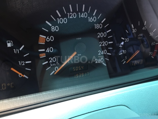 Mercedes C 240 1997, 193,917 km - 2.4 l - Bakı