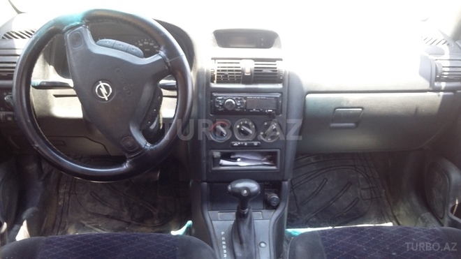 Opel Astra 2000, 210,000 km - 1.8 l - Bakı