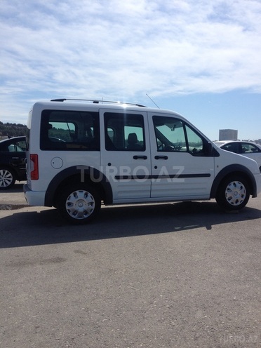 Ford Tourneo Connect 2009, 105,000 km - 1.8 l - Bakı