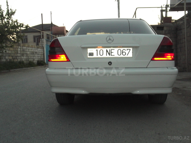 Mercedes C 180 1997, 300,000 km - 1.8 l - Bakı