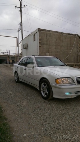Mercedes C 230 2000, 232,199 km - 2.3 л - Bakı