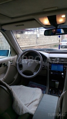Mercedes C 230 2000, 232,199 km - 2.3 л - Bakı