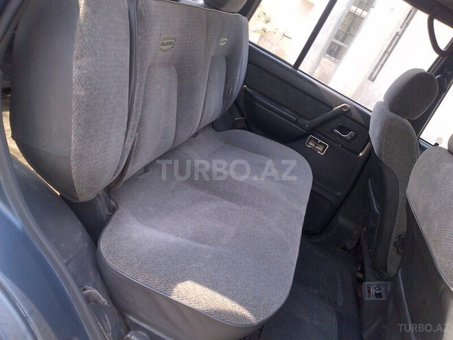 Mitsubishi Pajero 1994, 423,000 km - 2.5 l - Bakı