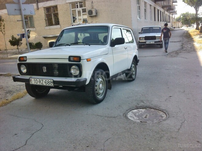 LADA (VAZ) Niva 2001, 155,000 km - 1.7 l - Bakı