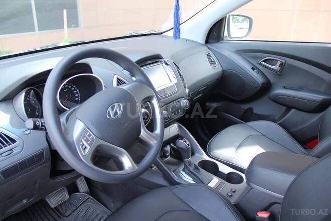 Hyundai ix35 2014, 2,213 km - 2.0 l - Bakı