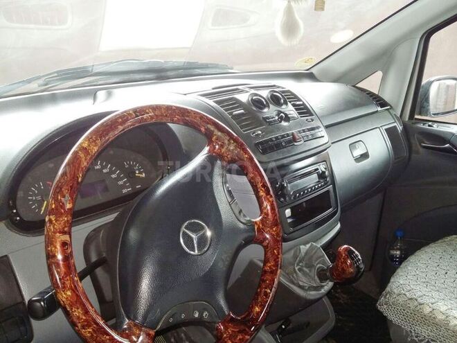 Mercedes Viano 2004, 290,000 km - 2.2 л - Bakı