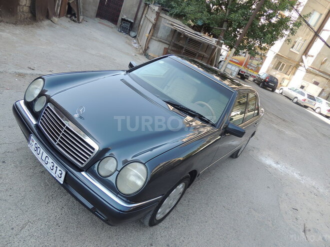 Mercedes E 320 1998, 197,000 km - 3.2 l - Bakı