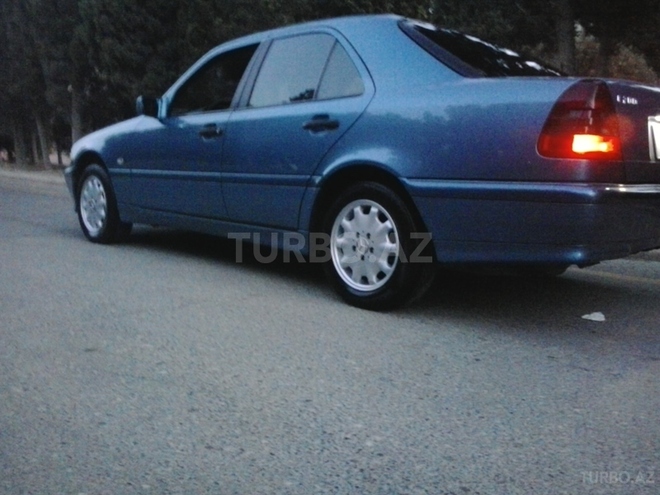 Mercedes C 200 1998, 162,000 km - 2.0 l - Bakı
