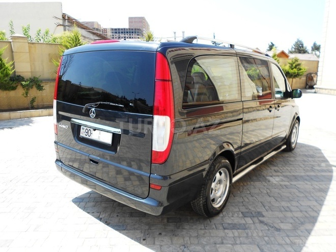Mercedes Viano 2006, 131,000 km - 2.2 л - Bakı