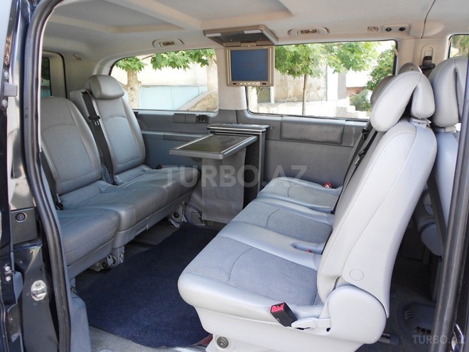 Mercedes Viano 2006, 131,000 km - 2.2 л - Bakı