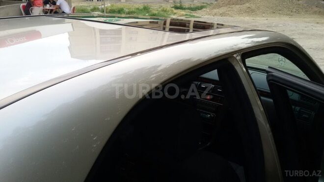 Mercedes E 270 2000, 245,000 km - 2.7 л - Bakı