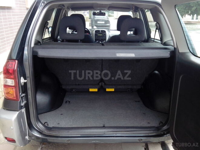 Toyota RAV4 2003, 125,000 km - 2.0 l - Bakı