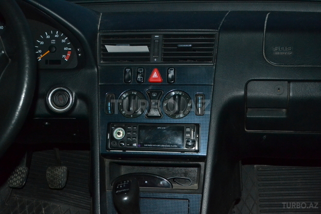 Mercedes C 180 1999, 170,000 km - 1.8 l - Bakı