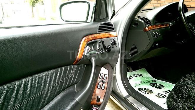 Mercedes S 320 2001, 291,000 km - 3.2 l - Bakı