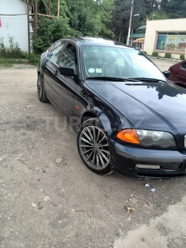 BMW 328 1999, 190,000 km - 2.8 l - Bakı