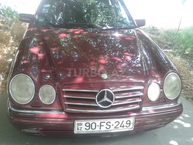 Mercedes E 230 1996, 211,763 km - 2.3 l - Bakı