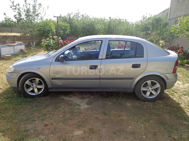 Opel Astra 2000, 239,000 km - 1.6 l - Bakı