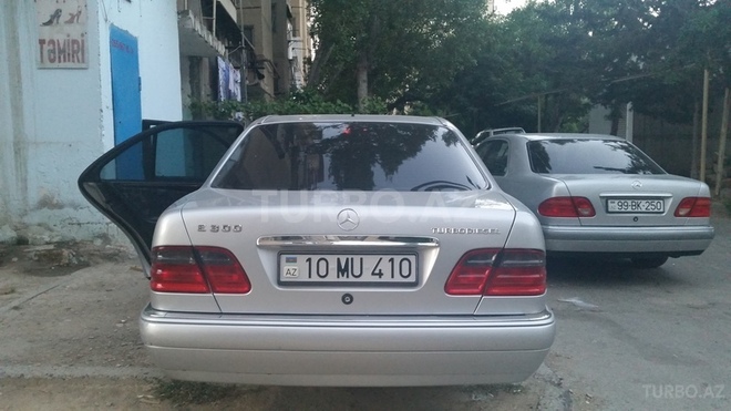 Mercedes E 300 1998, 400,000 km - 3.0 л - Bakı
