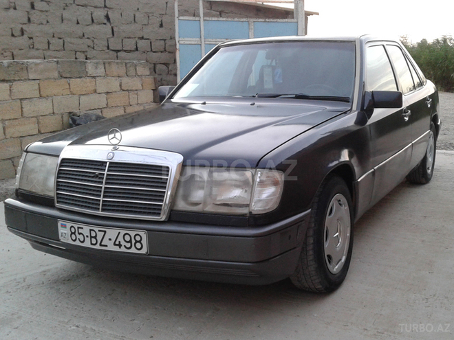 Mercedes E 250 1991, 350,000 km - 2.5 l - Bakı