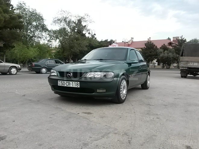 Opel Vectra 1996, 234,000 km - 2.0 л - Bakı