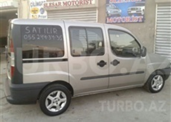 Fiat Doblo 2001, 208,000 km - 2.2 l - Bakı