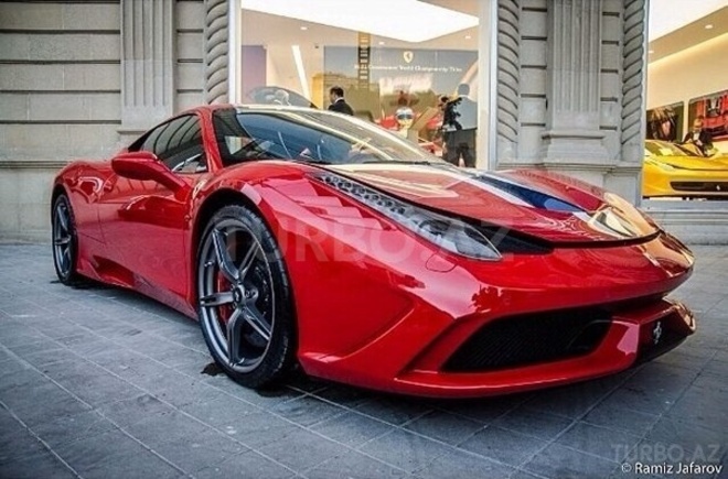 Ferrari  2015, 0 km - 1.4 l - Bakı
