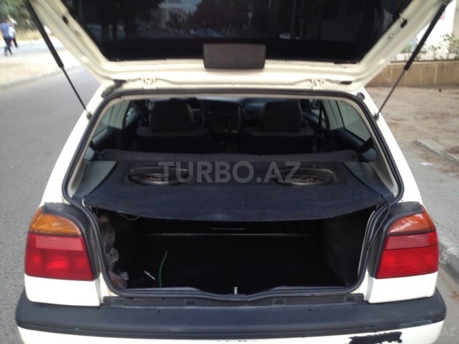 Volkswagen Golf 1992, 293,000 km - 1.4 l - Bakı