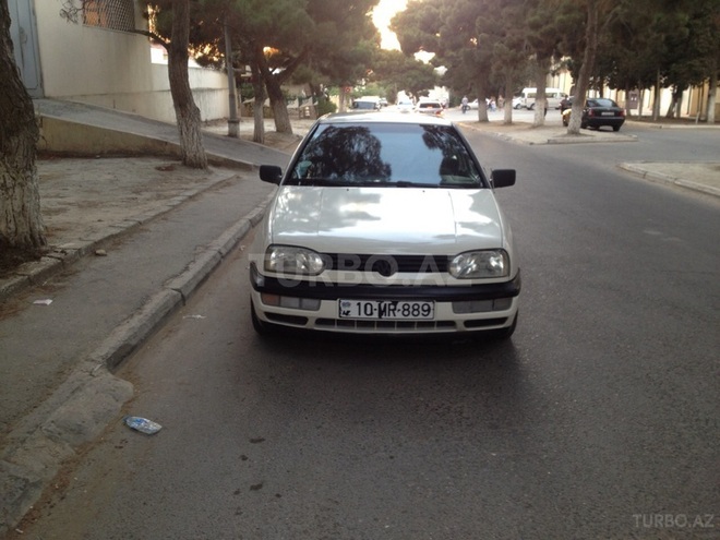 Volkswagen Golf 1992, 293,000 km - 1.4 l - Bakı