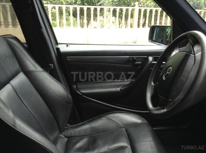Mercedes C 280 1997, 230,000 km - 2.8 l - Bakı