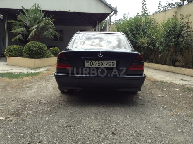 Mercedes C 280 1997, 230,000 km - 2.8 l - Bakı