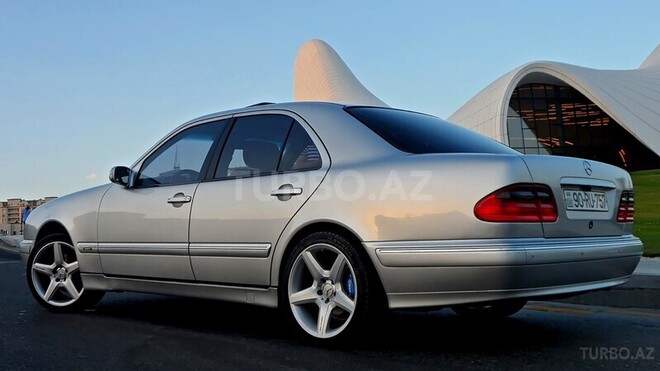 Mercedes E 280 2000, 170,000 km - 2.8 l - Bakı
