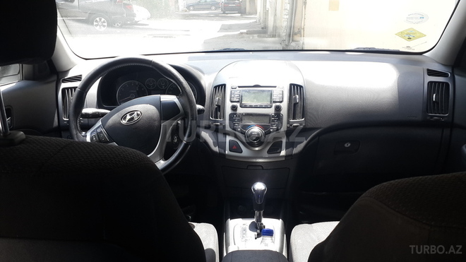 Hyundai i30 2010, 96,000 km - 1.6 л - Bakı