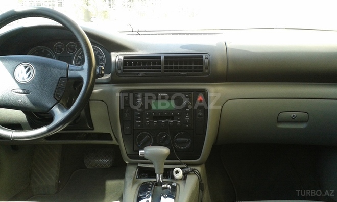 Volkswagen Passat 2002, 150,000 km - 1.8 l - Bakı