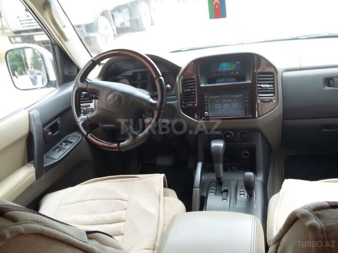 Mitsubishi Pajero 2003, 151,500 km - 3.0 l - Bakı