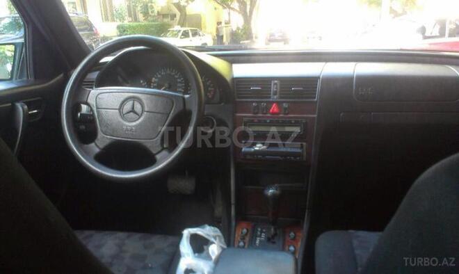 Mercedes C 200 1998, 225,000 km - 2.0 л - Bakı
