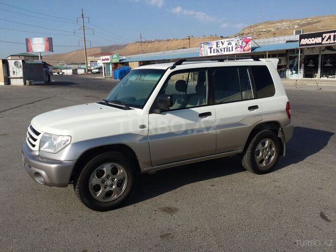 Mitsubishi Pajero io 2003, 78,200 km - 2.0 л - Bakı