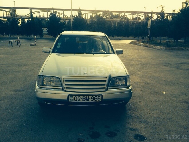 Mercedes C 220 1996, 338,450 km - 2.2 l - Bakı