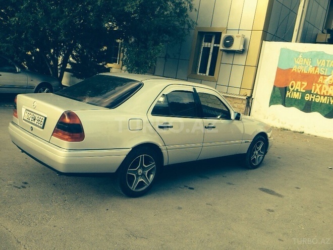 Mercedes C 220 1996, 338,450 km - 2.2 l - Bakı