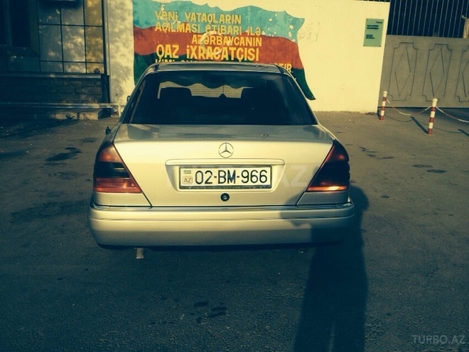 Mercedes C 220 1996, 338,450 km - 2.2 l - Bakı