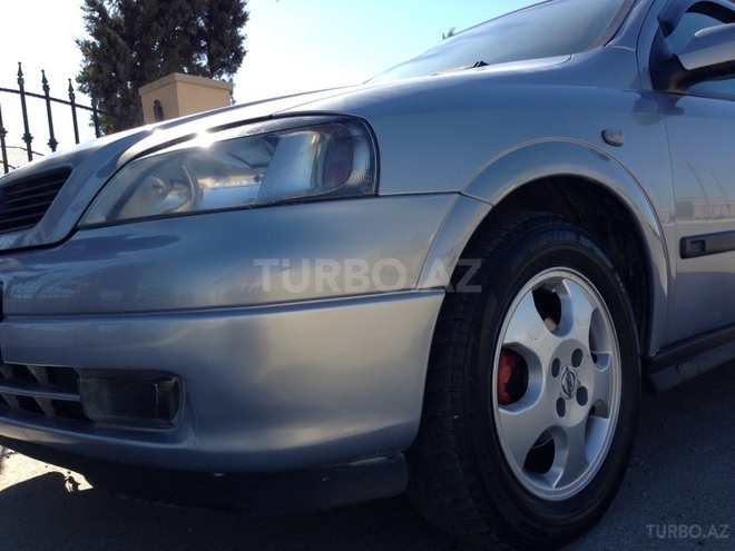 Opel Astra 2000, 275,000 km - 1.6 л - Bakı