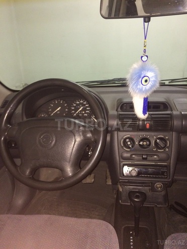 Opel Vita 1996, 153,000 km - 1.4 l - Bakı