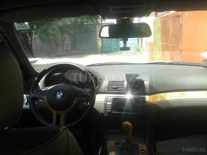 BMW 320 2002, 220,000 km - 2.2 l - Bakı
