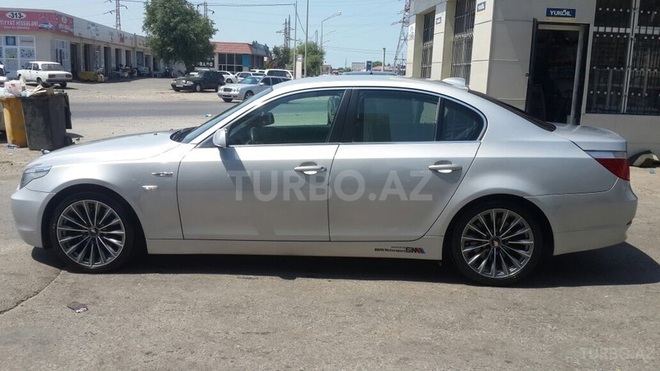 BMW 525 2005, 87,000 km - 2.5 l - Bakı