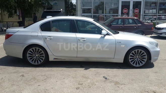 BMW 525 2005, 87,000 km - 2.5 l - Bakı