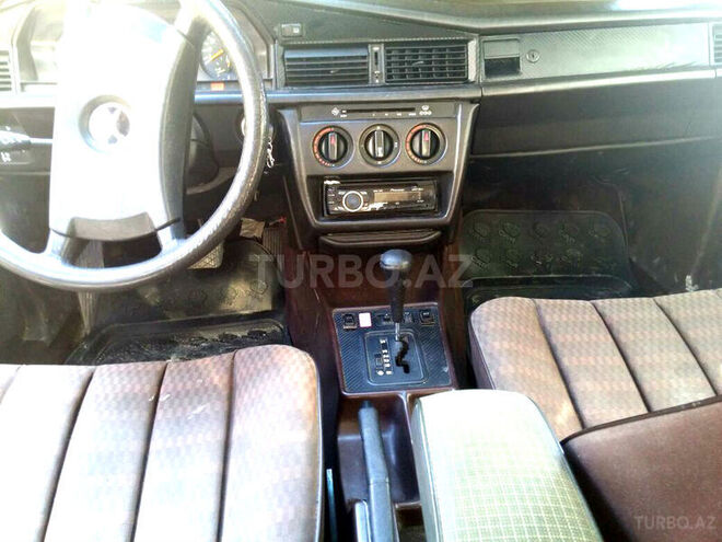 Mercedes 190 1990, 170,000 km - 2.0 l - Bakı
