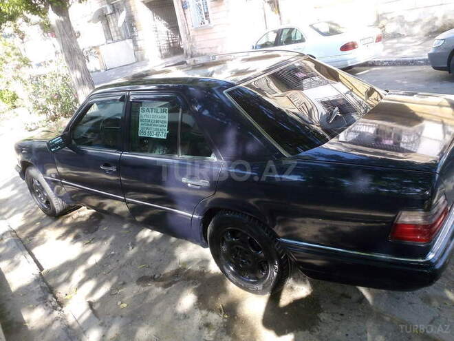 Mercedes E 220 1993, 287,432 km - 2.2 l - Bakı