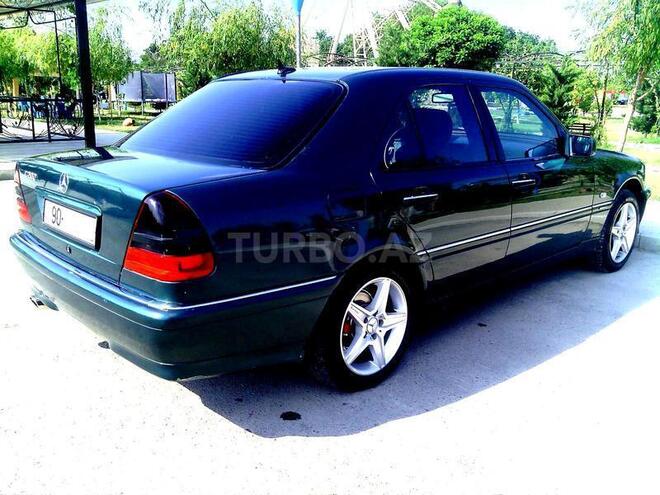 Mercedes C 180 1999, 241,000 km - 1.8 l - Bakı