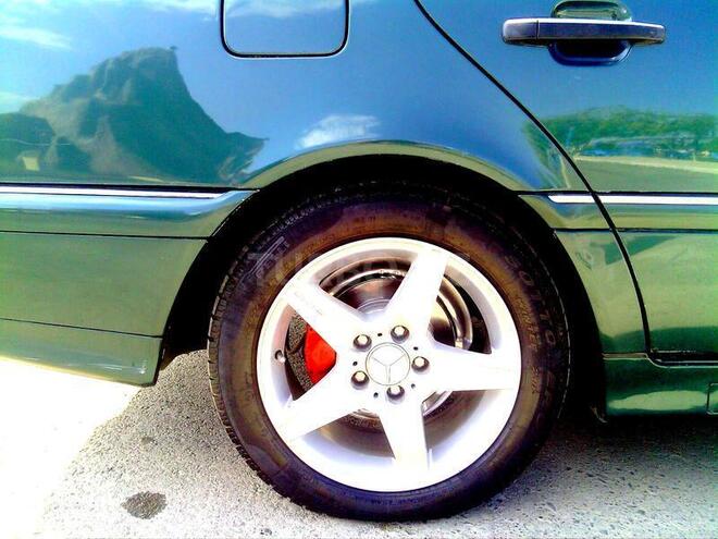 Mercedes C 180 1999, 241,000 km - 1.8 l - Bakı