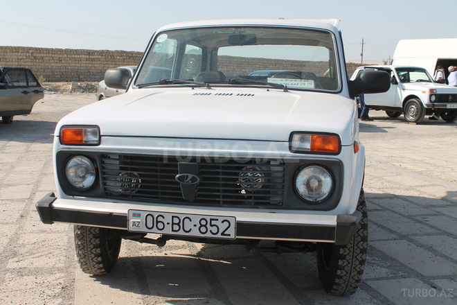 LADA (VAZ) Niva 1985, 100,000 km - 1.7 л - Bakı
